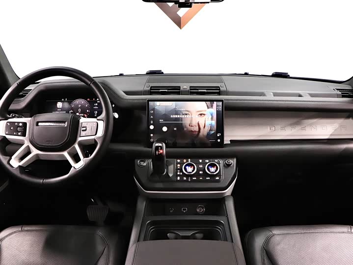 Фото 19 - Land Rover Defender