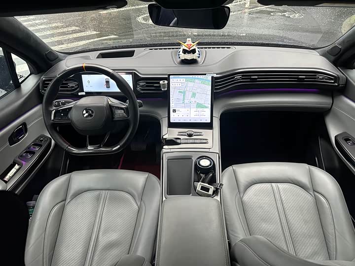 Фото 7 - Nio EC6