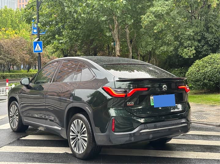 Фото 8 - Nio EC6