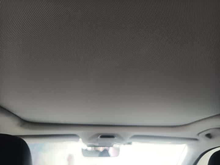 Фото 7 - Geely Preface