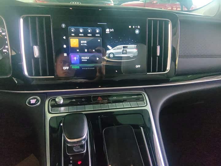 Фото 13 - GAC Trumpchi M8