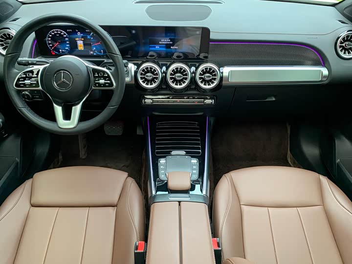 Фото 17 - Mercedes-Benz GLB-Class