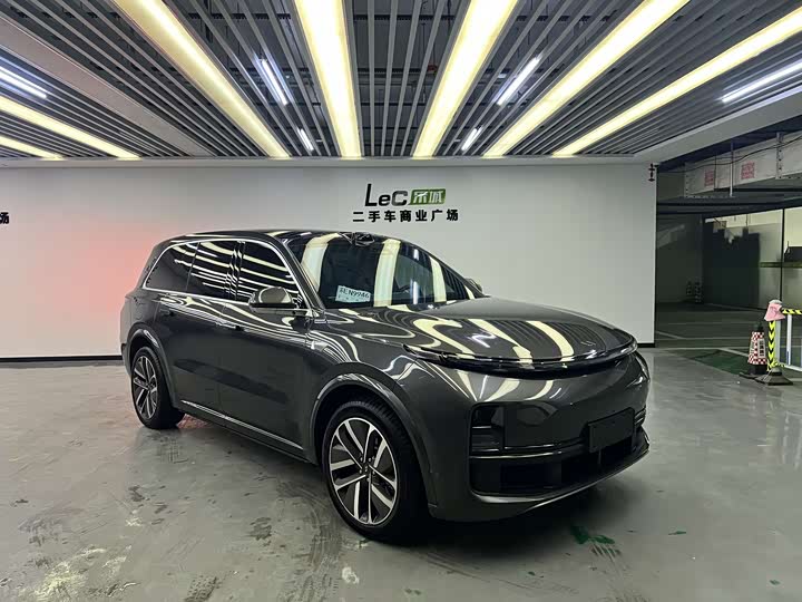 Фото 1 - LiXiang L9