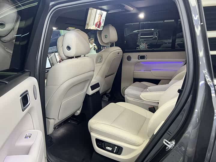 Фото 8 - LiXiang L9