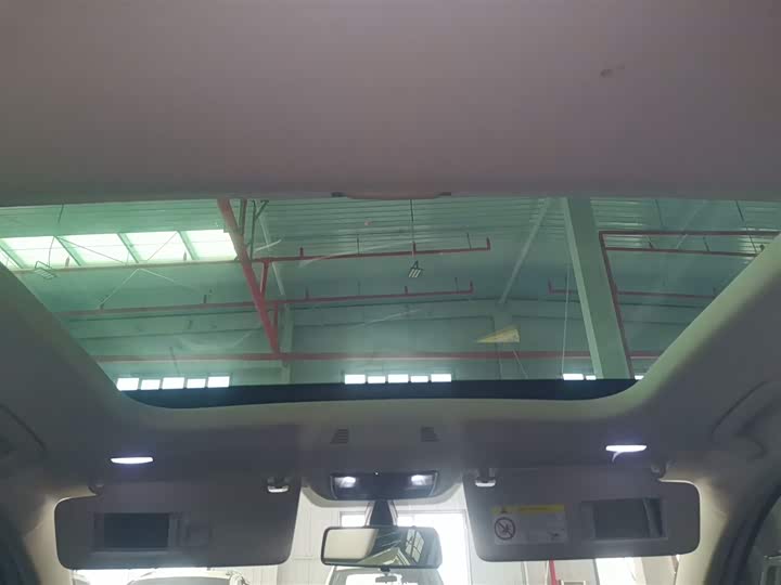 Фото 18 - Volkswagen Golf