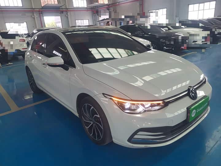 Фото 4 - Volkswagen Golf