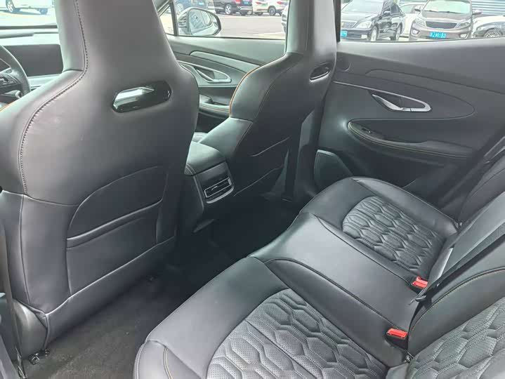 Фото 7 - Changan UNI-T