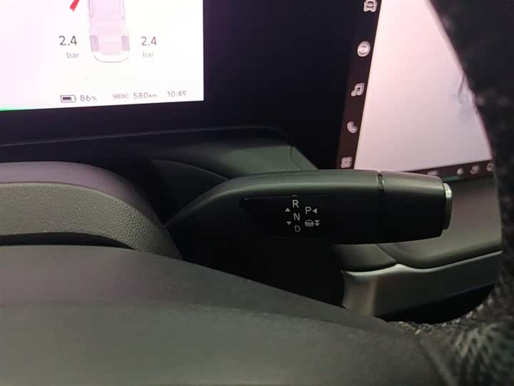 Фото 14 - XPeng P7