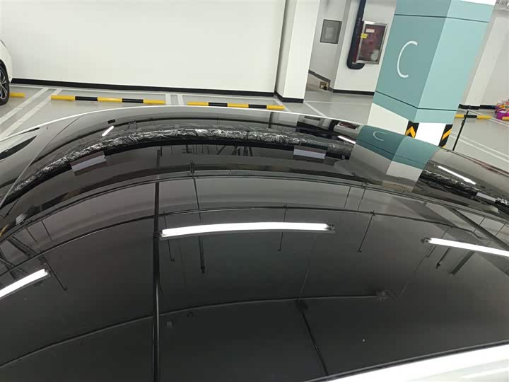 Фото 31 - XPeng P7