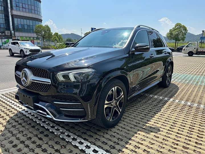 Фото 1 - Mercedes-Benz GLE-Class Hybrid