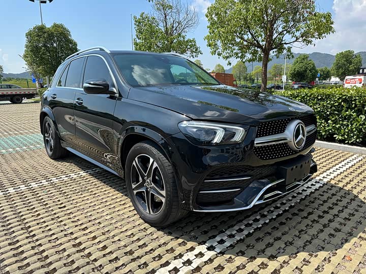 Фото 3 - Mercedes-Benz GLE-Class Hybrid