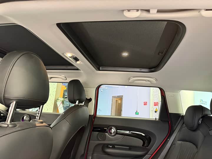 Фото 11 - Mini Clubman