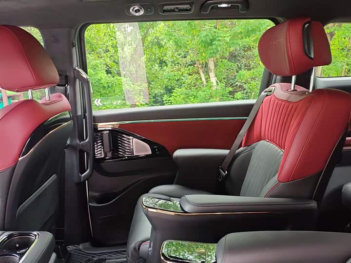 Фото 27 - GAC Trumpchi M8