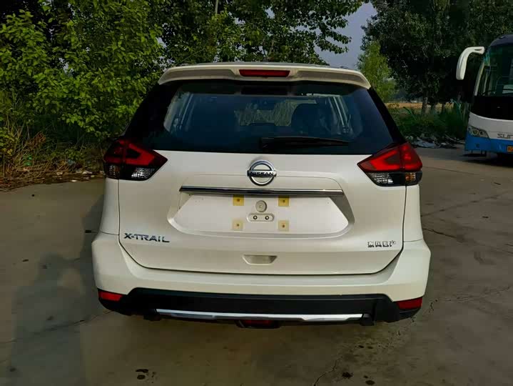 Фото 4 - Nissan X-Trail