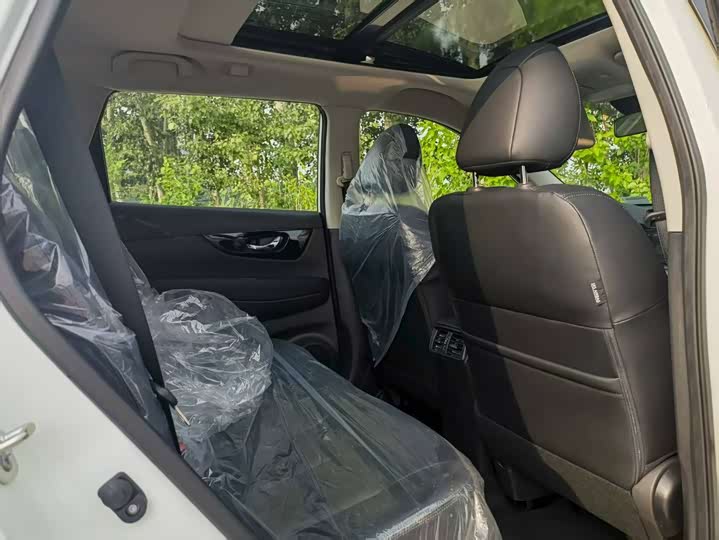 Фото 7 - Nissan X-Trail