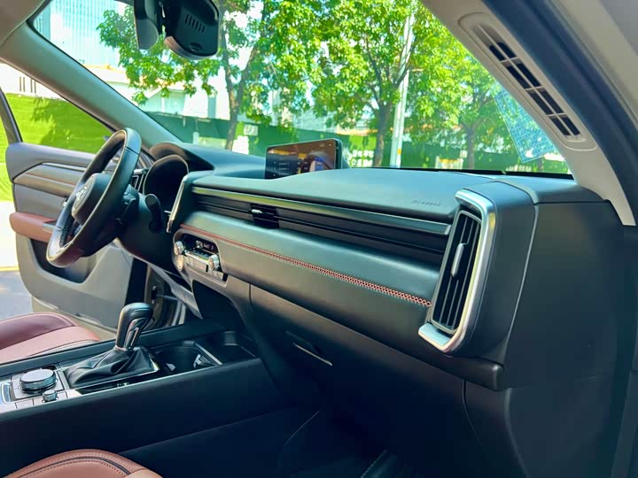 Фото 12 - Mazda CX-50