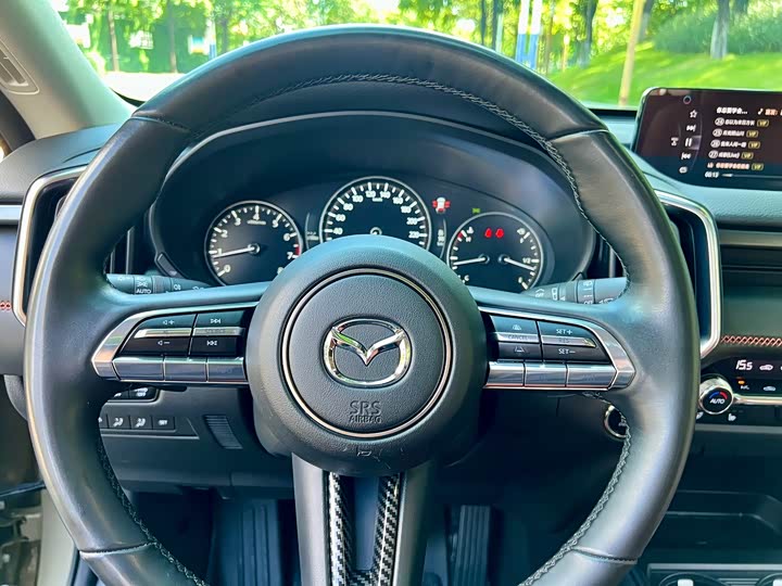Фото 15 - Mazda CX-50