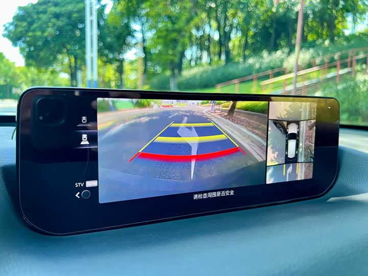 Фото 23 - Mazda CX-50