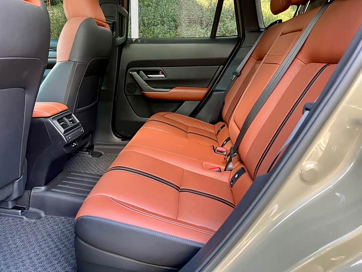 Фото 28 - Mazda CX-50