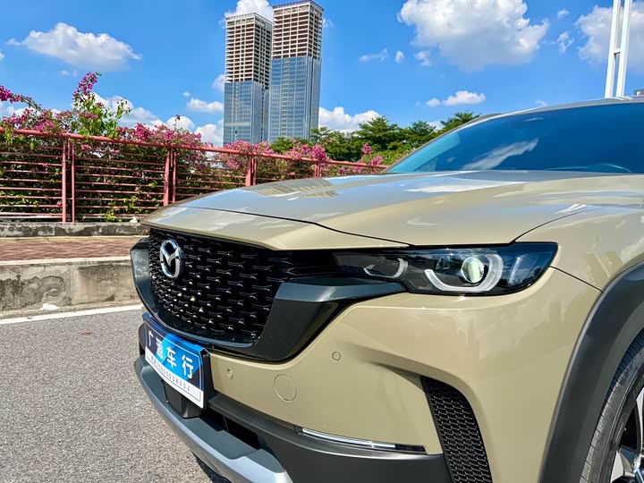 Фото 3 - Mazda CX-50