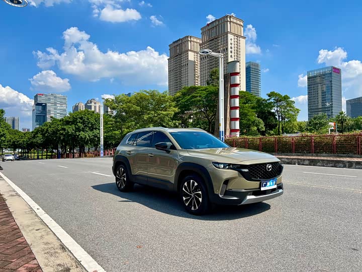 Фото 32 - Mazda CX-50