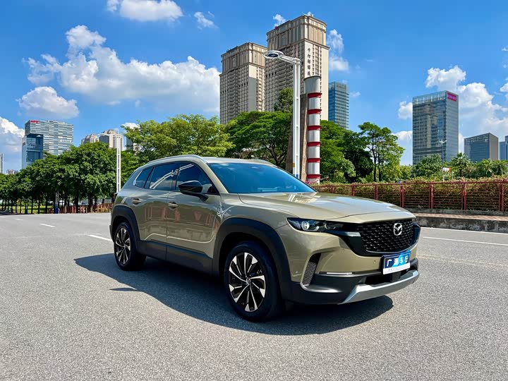 Фото 33 - Mazda CX-50