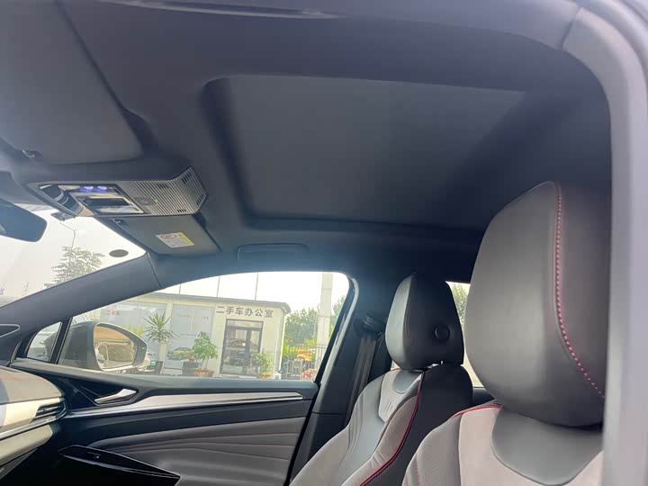 Фото 4 - Volkswagen ID.4 Crozz