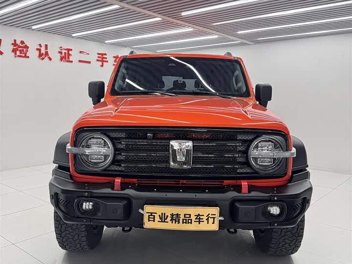 Фото 1 - Tank 300