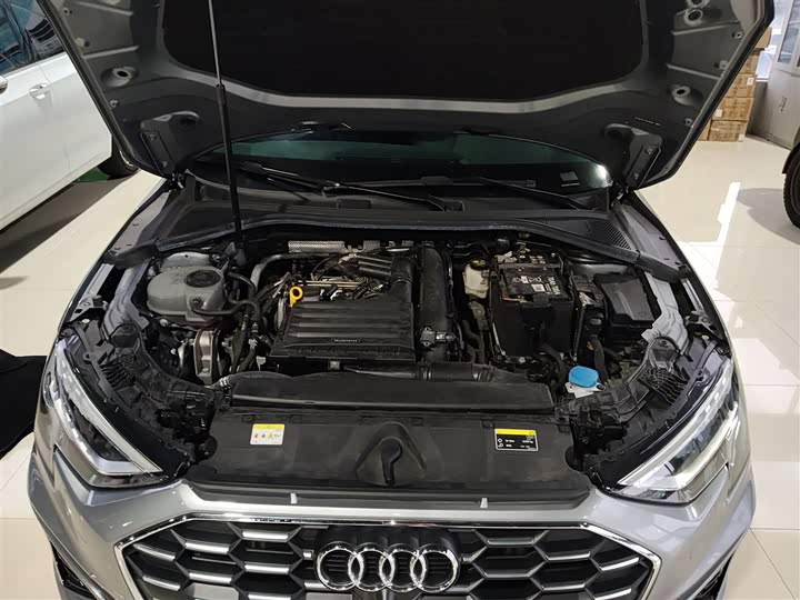 Фото 19 - Audi A3