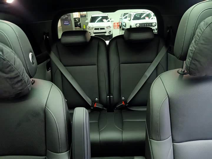 Фото 20 - LiXiang L9