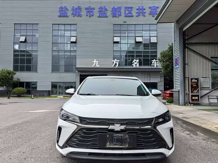 Фото 2 - Chevrolet Monza