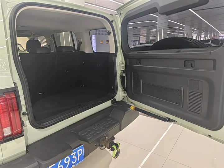 Фото 11 - Tank 300