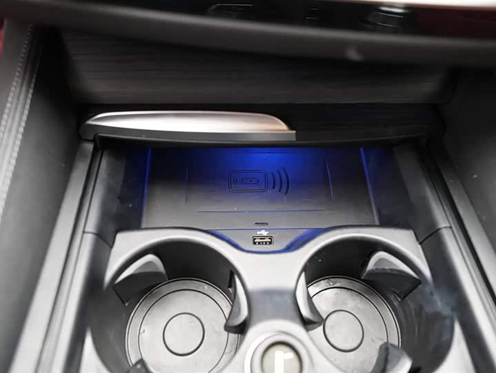 Фото 10 - BMW 5 Series