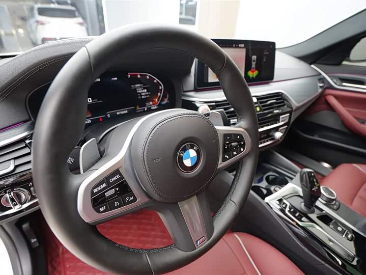 Фото 7 - BMW 5 Series