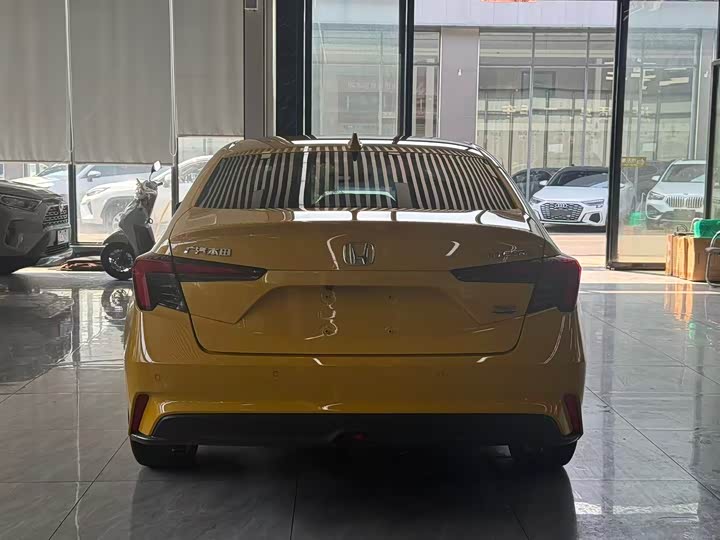 Фото 10 - Honda Integra