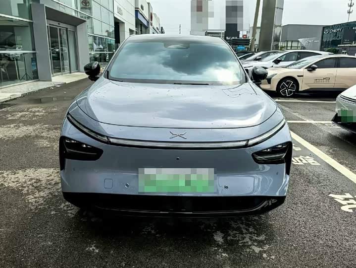 Фото 2 - XPeng G7