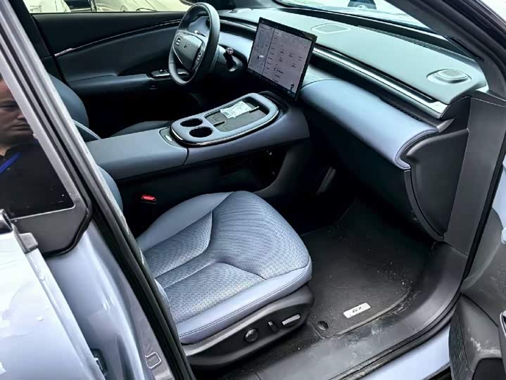 Фото 6 - XPeng G7