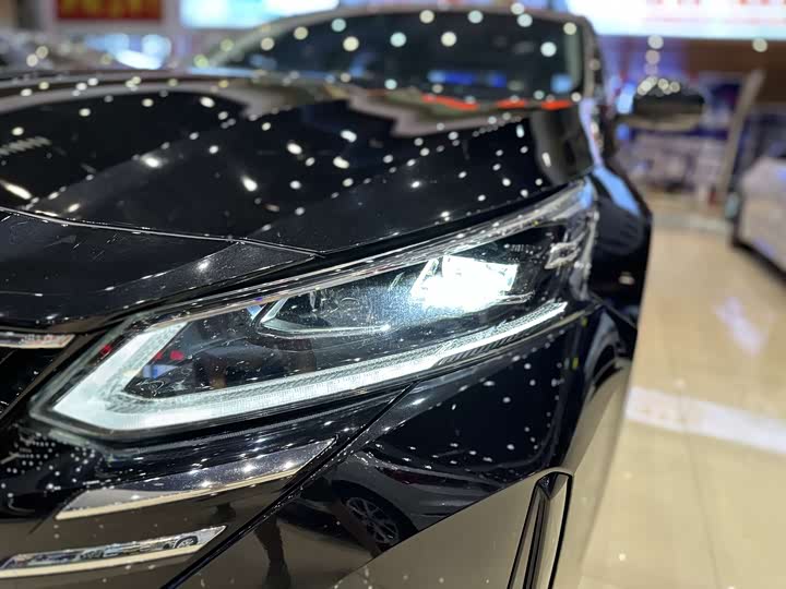 Фото 4 - Nissan Teana