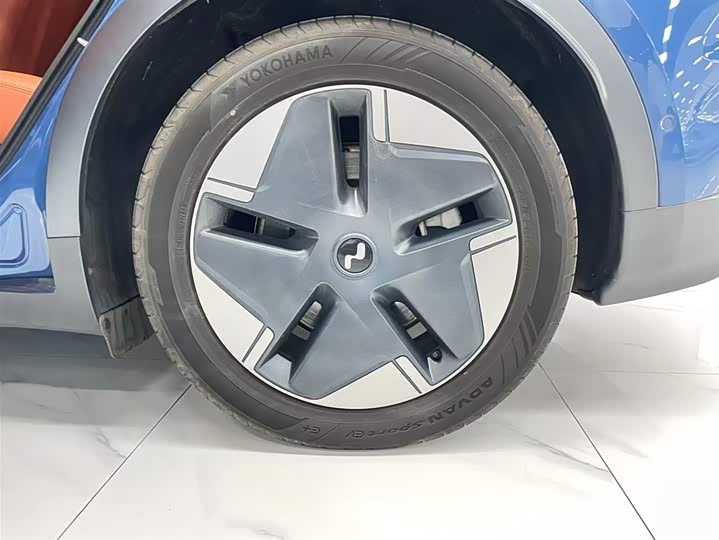 Фото 10 - Nio Onvo L60