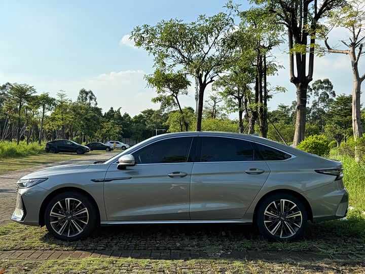 Фото 7 - Chery Arrizo 8