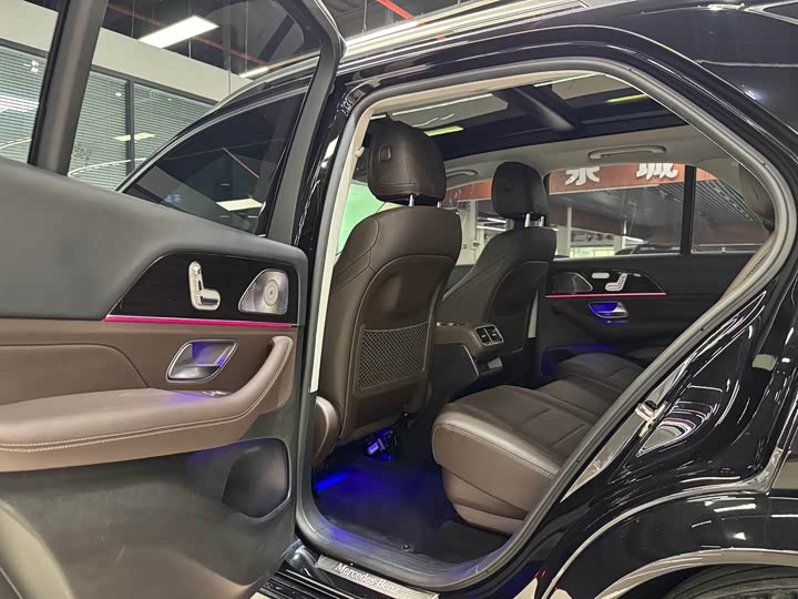 Фото 7 - Mercedes-Benz GLE-Class