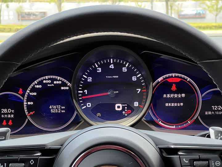 Фото 13 - Porsche Panamera