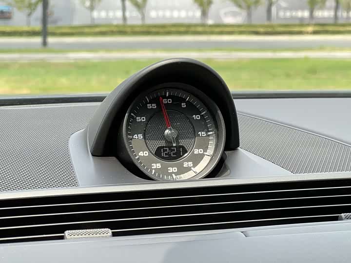 Фото 17 - Porsche Panamera