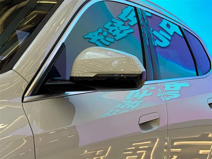 Фото 10 - BMW X1