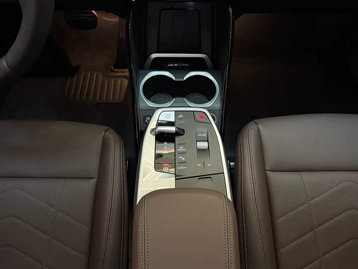 Фото 23 - BMW X1