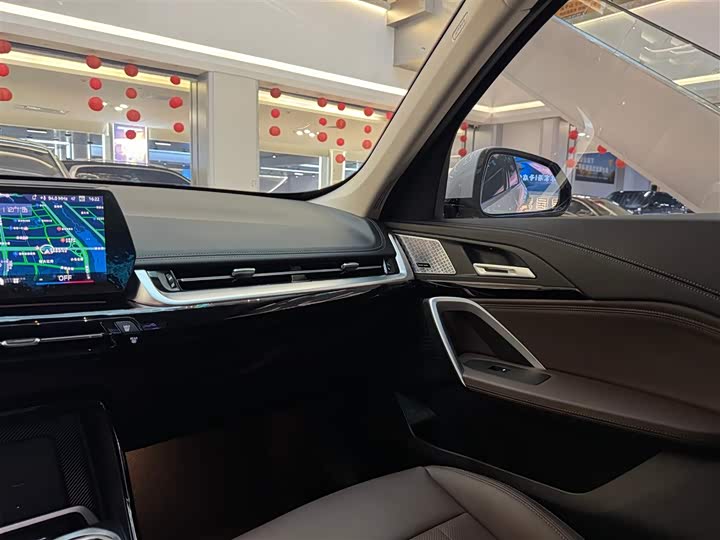 Фото 24 - BMW X1