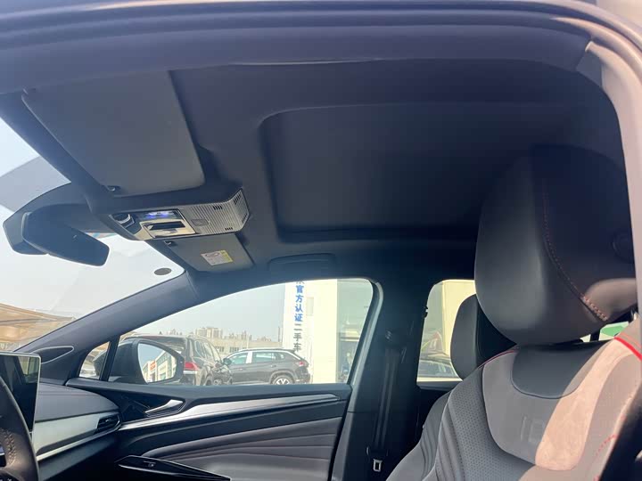 Фото 4 - Volkswagen ID.4 Crozz