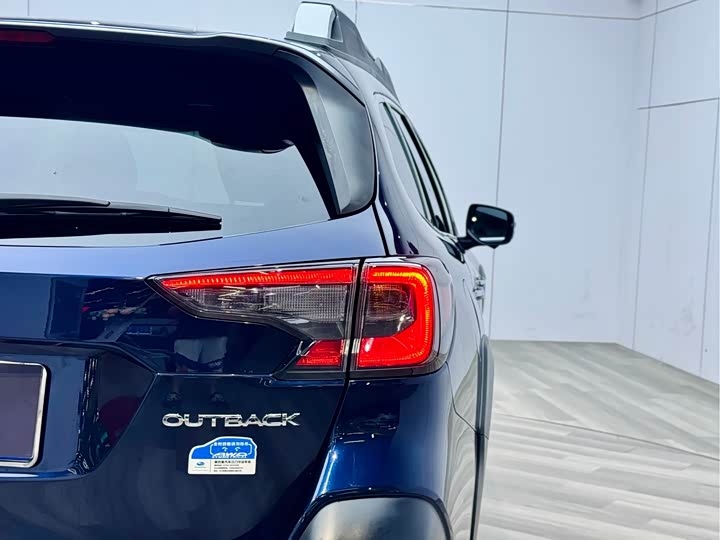 Фото 28 - Subaru Outback