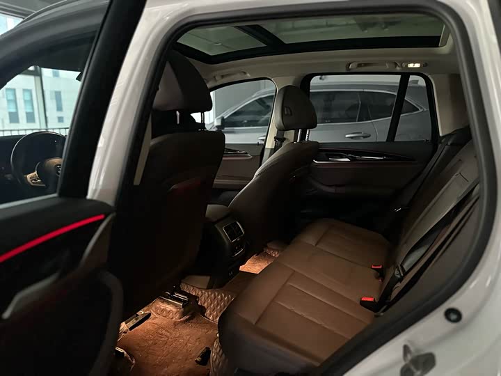 Фото 10 - BMW X3