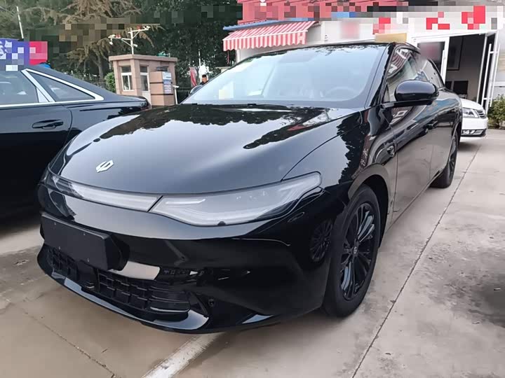 Фото 1 - Leapmotor C01